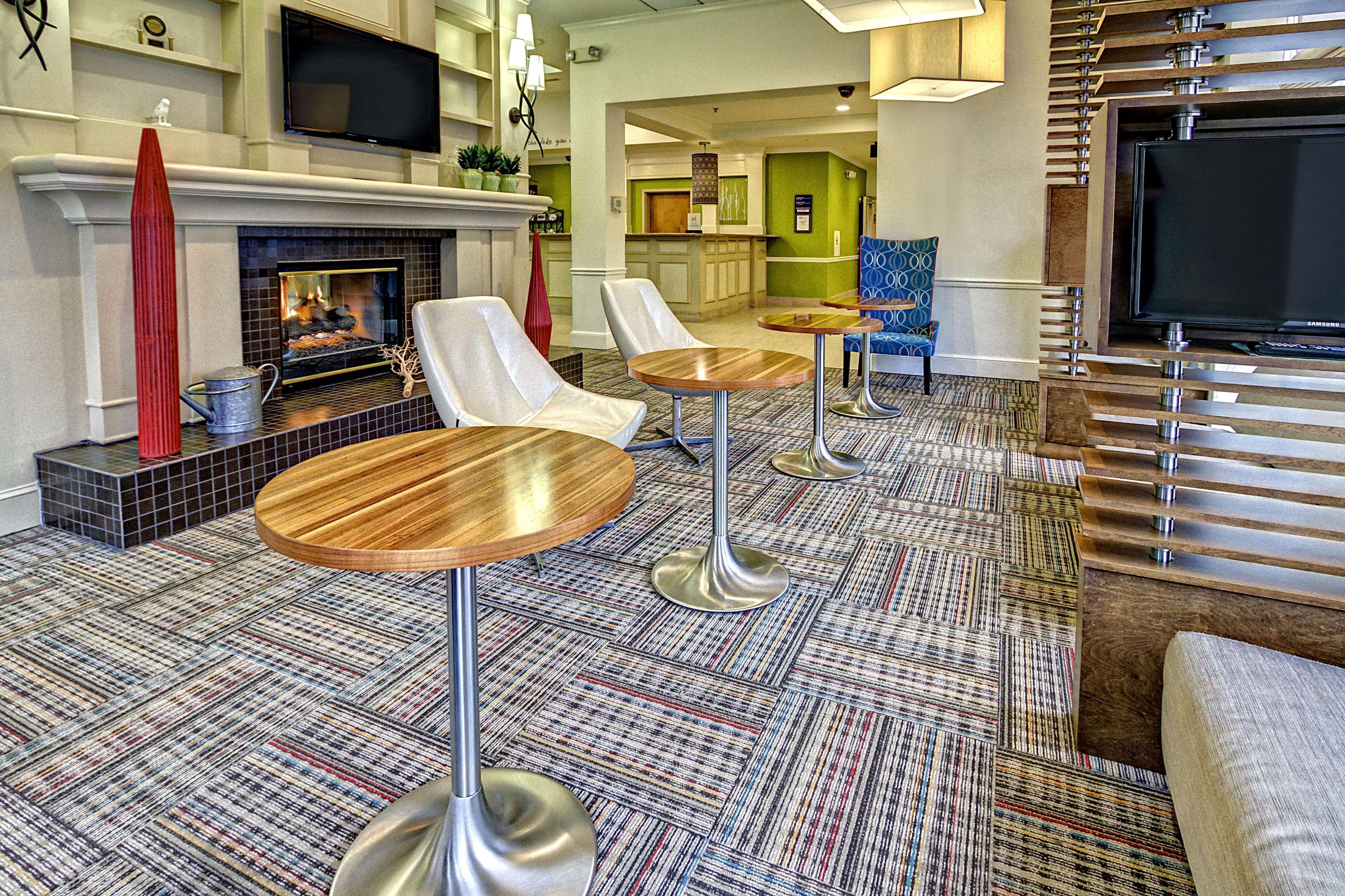 Hilton Garden Inn Nashville Airport Ngoại thất bức ảnh