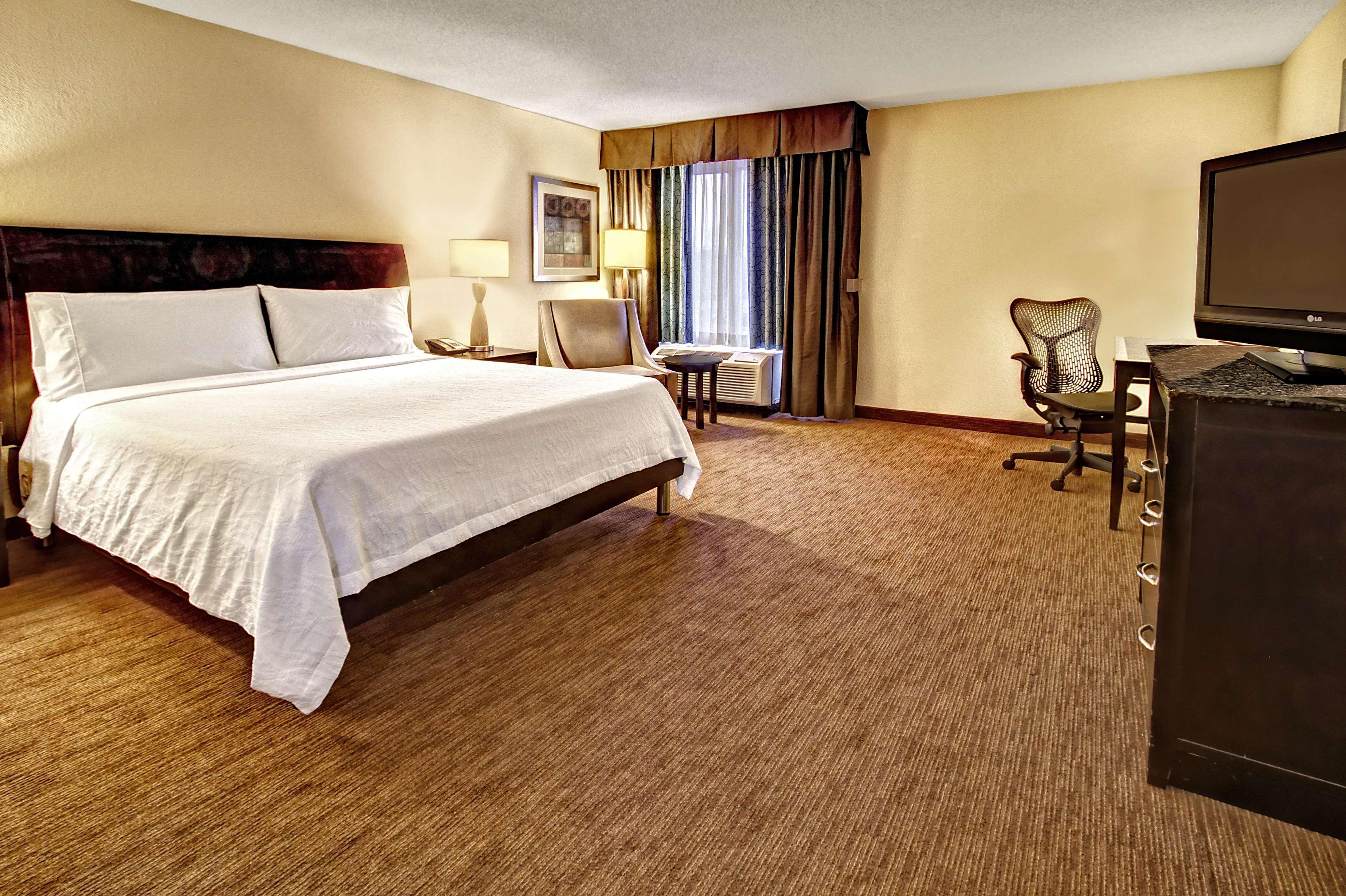 Hilton Garden Inn Nashville Airport Ngoại thất bức ảnh