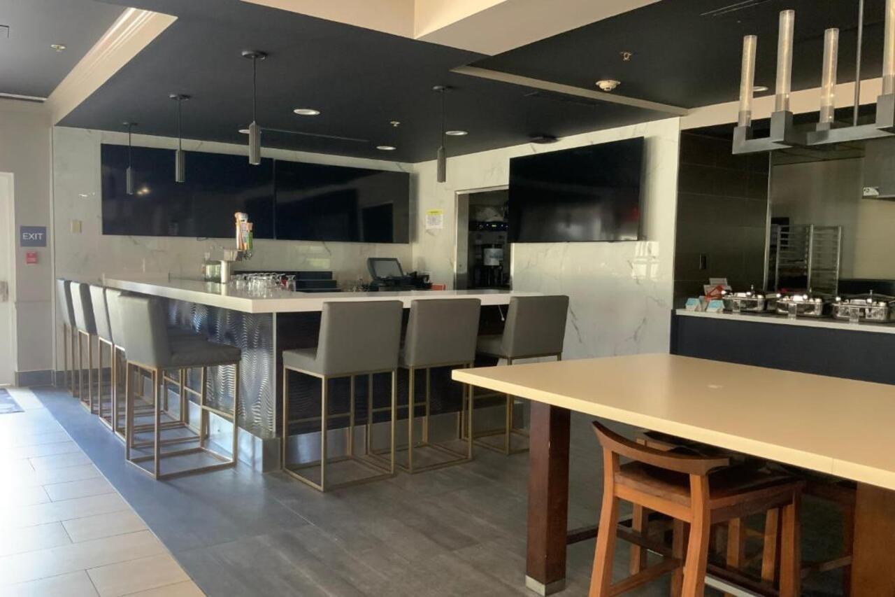 Hilton Garden Inn Nashville Airport Ngoại thất bức ảnh